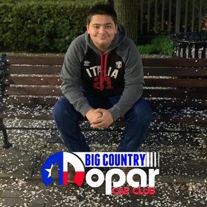 Meet your Posher, Dennis